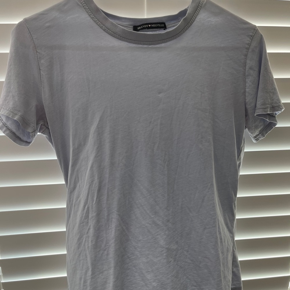 Brandy Melville shirt